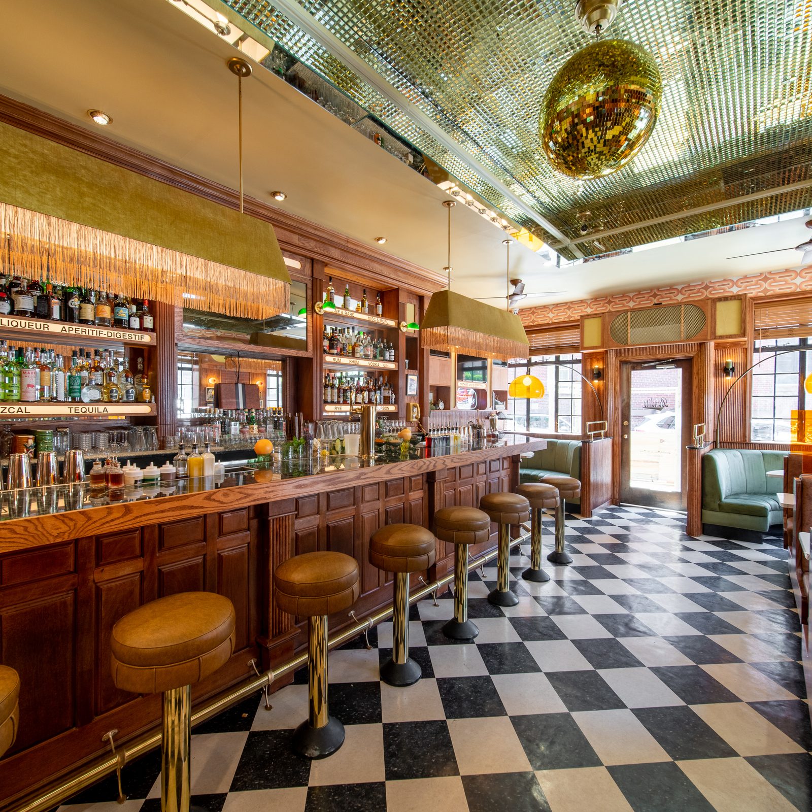Bandits Diner & Dive NYC
